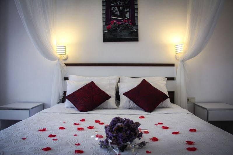 Lavinya Otel Bozcaada Bagian luar foto